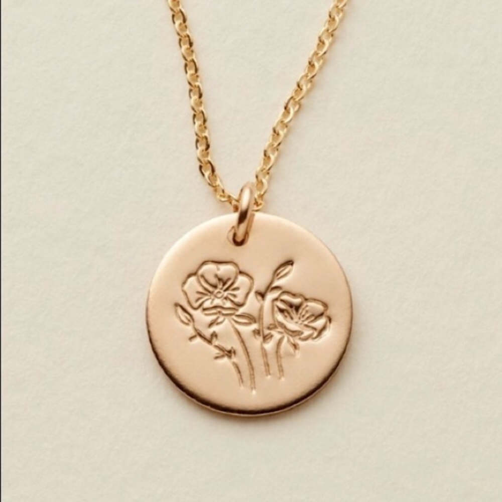 Minimal Birth Month Flower Pendant Gift Necklace - Picture 11 of 16